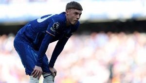 邮报：帕尔默受伤后至今仍未和队友一起训练，出战热刺成疑