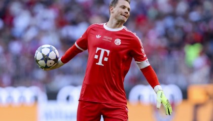 还是德国最佳门将？德天空：诺伊尔数据仍顶级，今年未因失误丢球